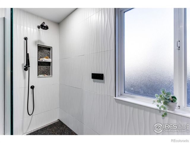 8135 Lighthouse Lane, Windsor, CO 80528