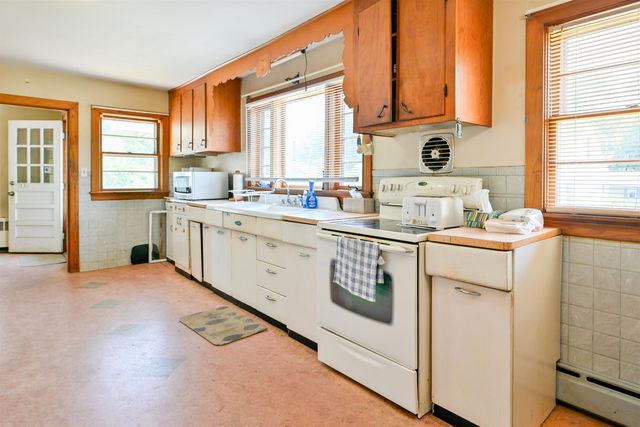 115 Crosbie Street, Manchester, NH 03104