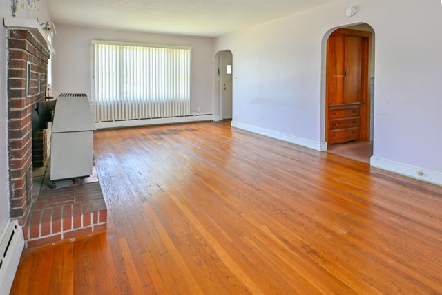 115 Crosbie Street, Manchester, NH 03104