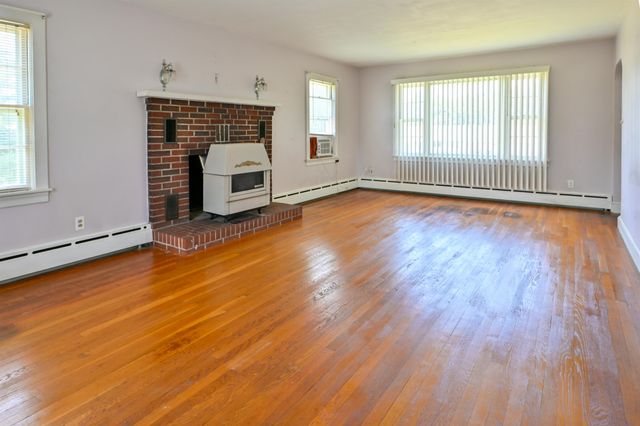 115 Crosbie Street, Manchester, NH 03104
