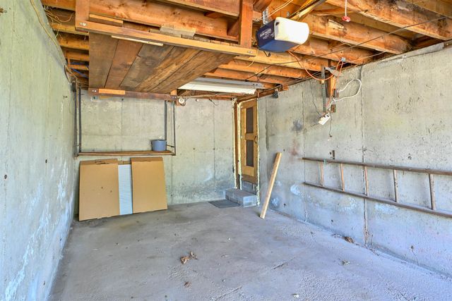 115 Crosbie Street, Manchester, NH 03104
