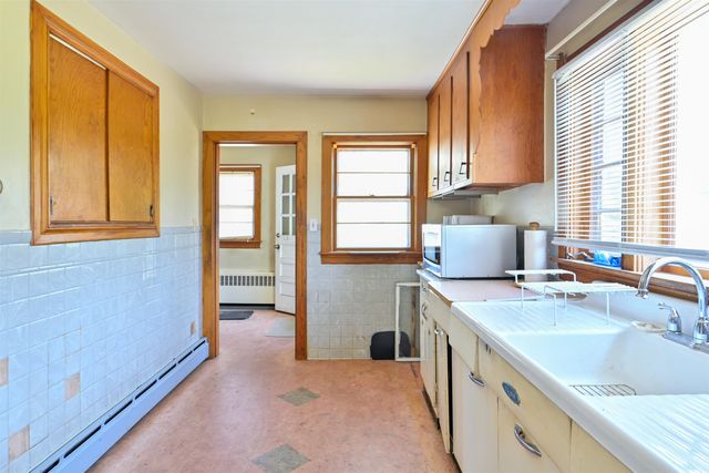 115 Crosbie Street, Manchester, NH 03104