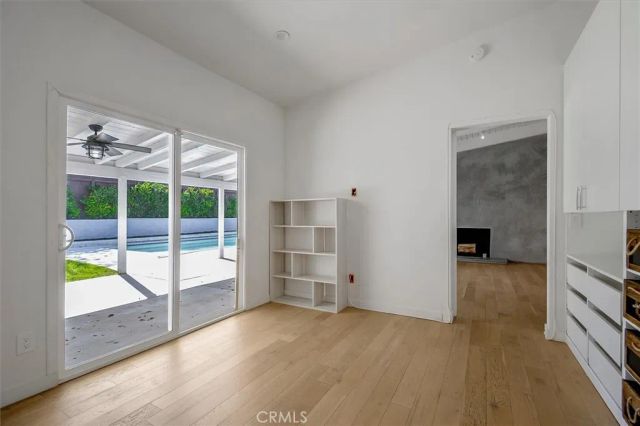 24216 Calvert Street, Woodland Hills, CA 91367