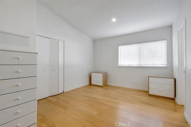 24216 Calvert Street, Woodland Hills, CA 91367