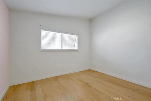 24216 Calvert Street, Woodland Hills, CA 91367