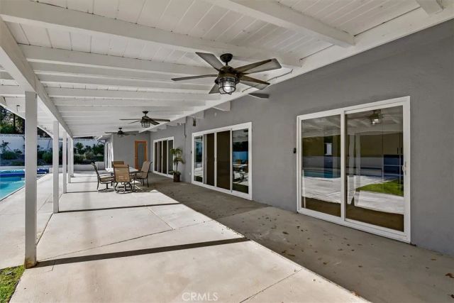 24216 Calvert Street, Woodland Hills, CA 91367