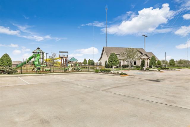 3427 Parker Trace Drive, Missouri City, TX 77459