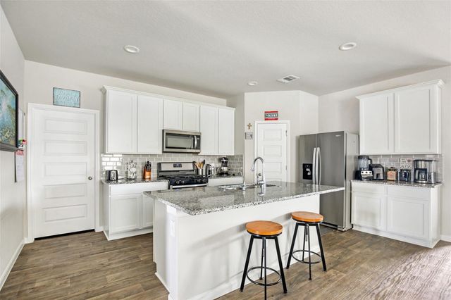 3427 Parker Trace Drive, Missouri City, TX 77459