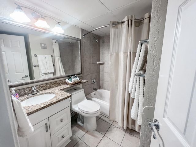 6102 Seawall Boulevard 370, Galveston, TX 77551