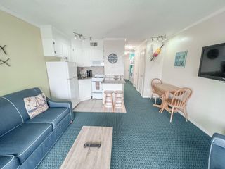6102 Seawall Boulevard 370, Galveston, TX 77551