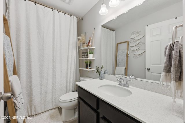 512 RICHMOND Drive, St. Johns, FL 32259