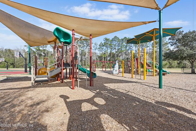 512 RICHMOND Drive, St. Johns, FL 32259