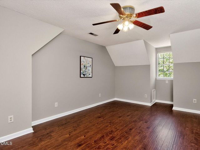 4212 Bluffs Lane, Durham, NC 27712