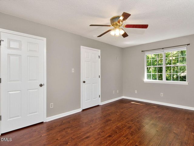 4212 Bluffs Lane, Durham, NC 27712