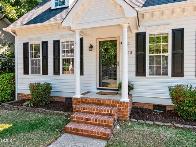 4212 Bluffs Lane, Durham, NC 27712