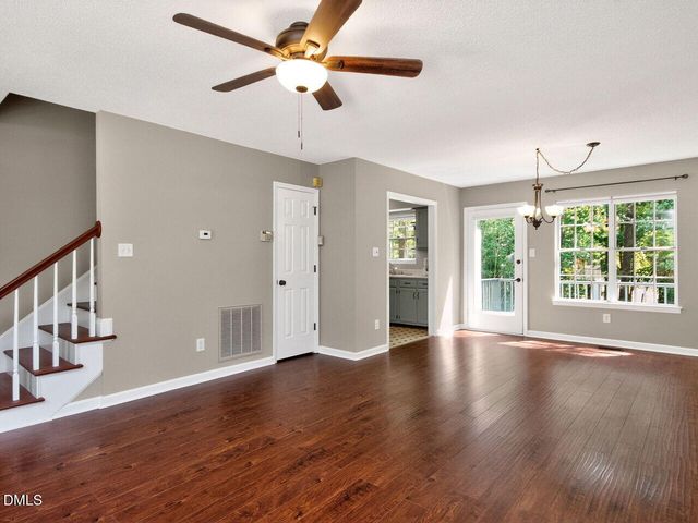 4212 Bluffs Lane, Durham, NC 27712