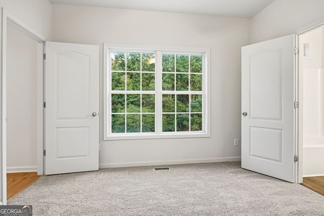 318 Hamilton Drive, Conyers, GA 30094