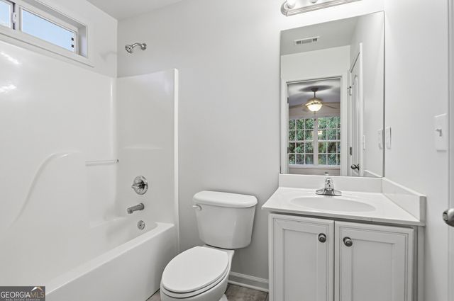 318 Hamilton Drive, Conyers, GA 30094