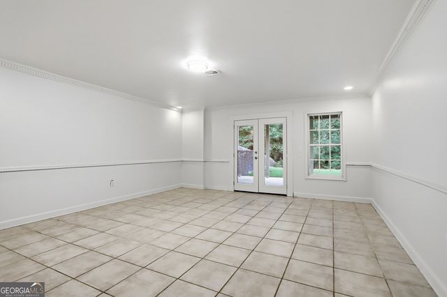 318 Hamilton Drive, Conyers, GA 30094