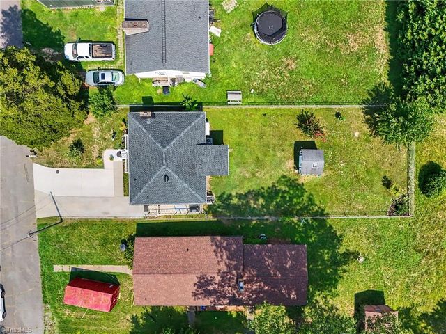 2345 Redbud Lane, Winston-salem, NC 27106