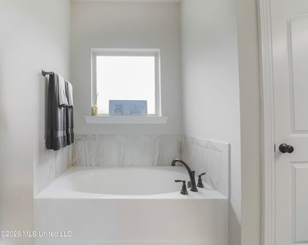 3700 Victor Lane, D'iberville, MS 39540