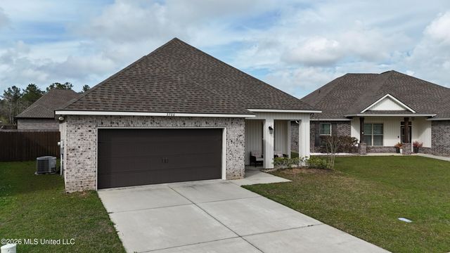 3700 Victor Lane, D'iberville, MS 39540
