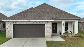 3700 Victor Lane, D'iberville, MS 39540