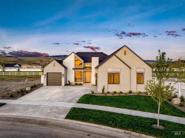 7467 W Waxwing Dr, Boise, ID 83714
