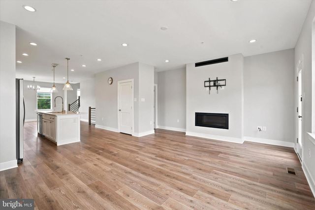 35 THIRD AVENUE, Collegeville, PA 19426