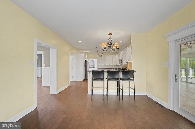 8101 W BUCKSHUTEM RD, Millville, NJ 08332