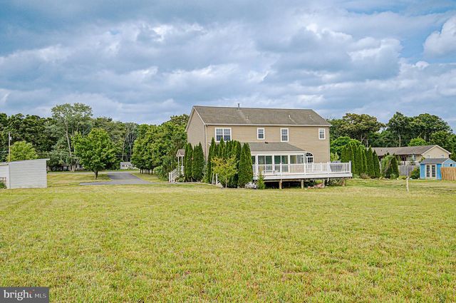 8101 W BUCKSHUTEM RD, Millville, NJ 08332