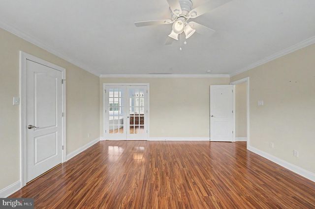8101 W BUCKSHUTEM RD, Millville, NJ 08332