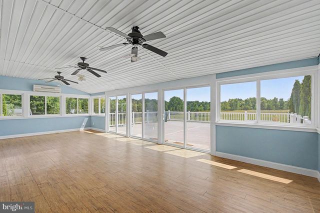 8101 W BUCKSHUTEM RD, Millville, NJ 08332