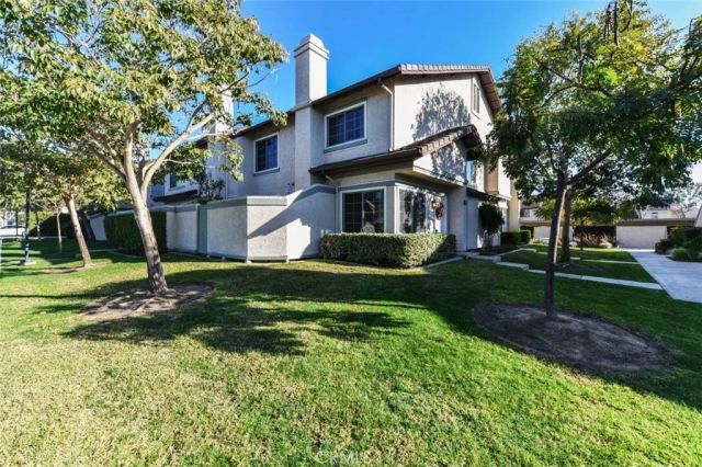 73 Oxford 46, Irvine, CA 92612
