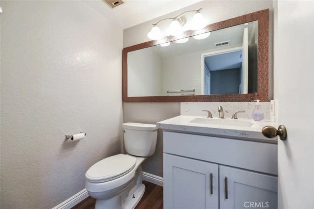 73 Oxford 46, Irvine, CA 92612