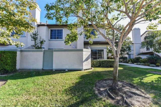 73 Oxford 46, Irvine, CA 92612