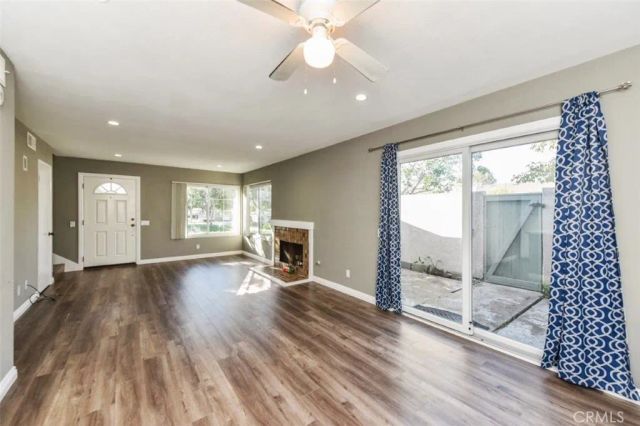 73 Oxford 46, Irvine, CA 92612