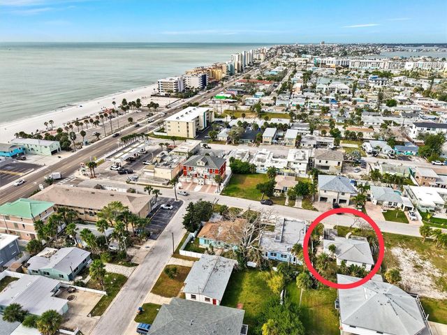 135 143RD AVENUE E, Madeira Beach, FL 33708
