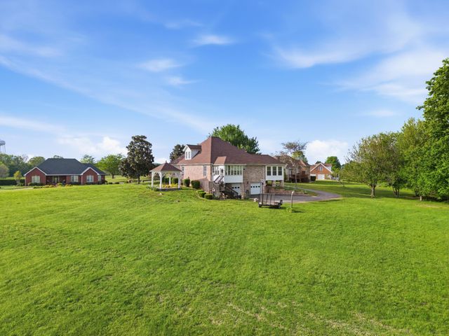 113 Clubhouse Drive, Ledbetter, KY 42058