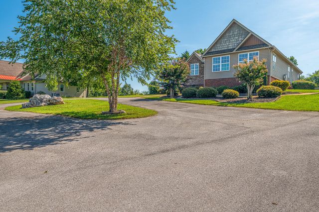 7918 Wolftever Drive, Ooltewah, TN 37363