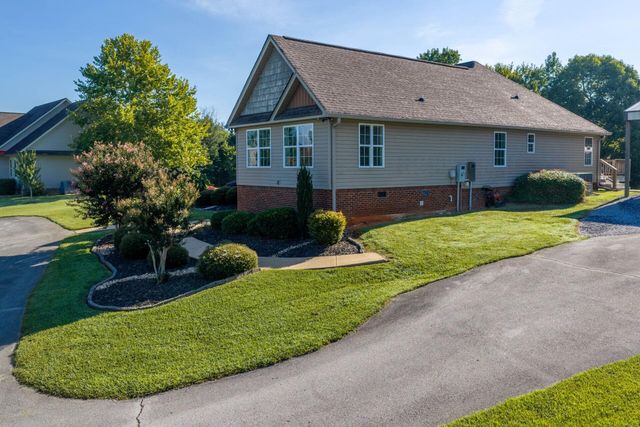 7918 Wolftever Drive, Ooltewah, TN 37363