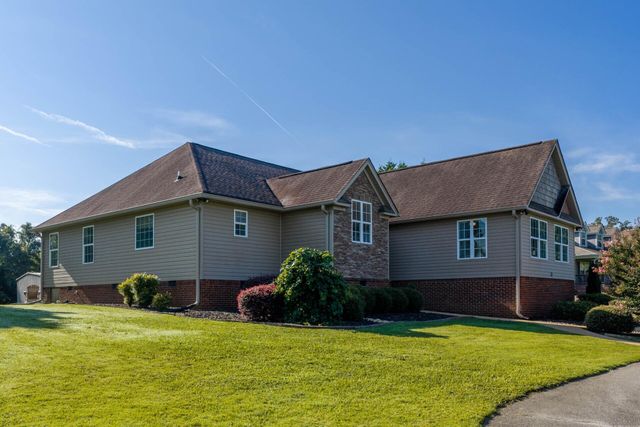 7918 Wolftever Drive, Ooltewah, TN 37363