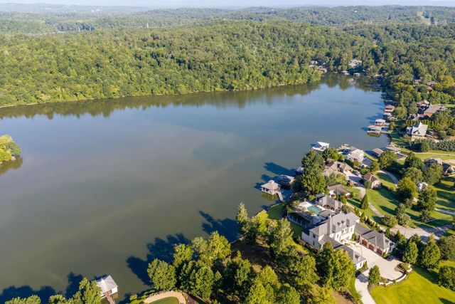 7918 Wolftever Drive, Ooltewah, TN 37363