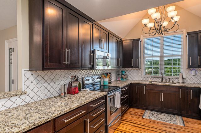 7918 Wolftever Drive, Ooltewah, TN 37363