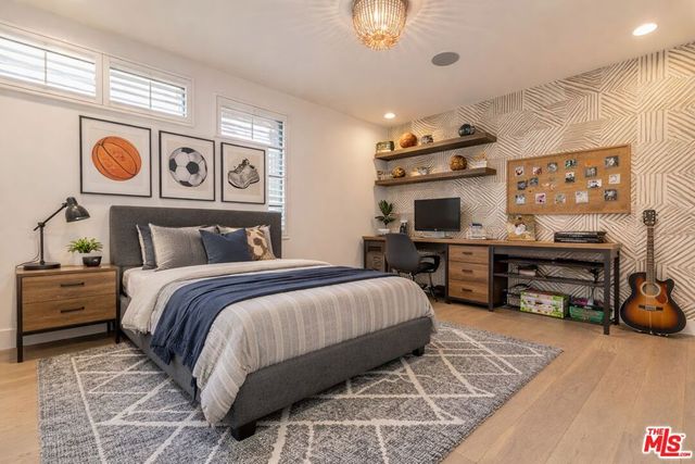 9823 Cardigan Place, Beverly Hills, CA 90210