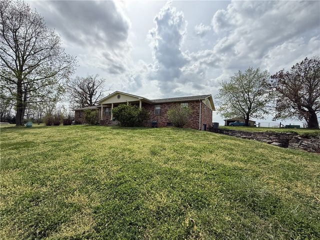 17477 Hwy 7 North, Lead Hill, AR 72644