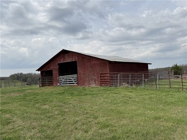 17477 Hwy 7 North, Lead Hill, AR 72644