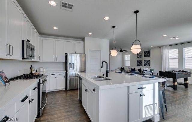 10841 Flying Nell Court, Las Vegas, NV 89141