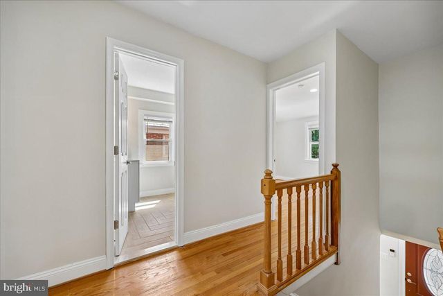 2826 NEWTON ST NE, Washington, DC 20018