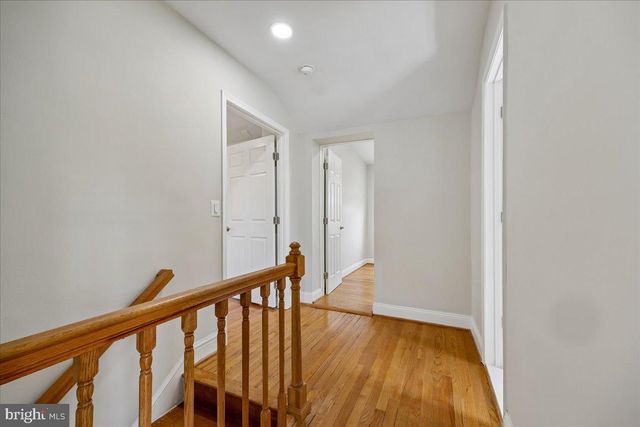 2826 NEWTON ST NE, Washington, DC 20018